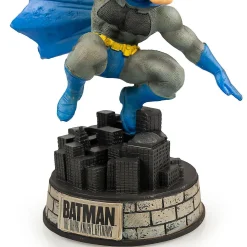 Exclusive Batman Bobblehead Features Batman's Superhero Pose 8" Resin Design
